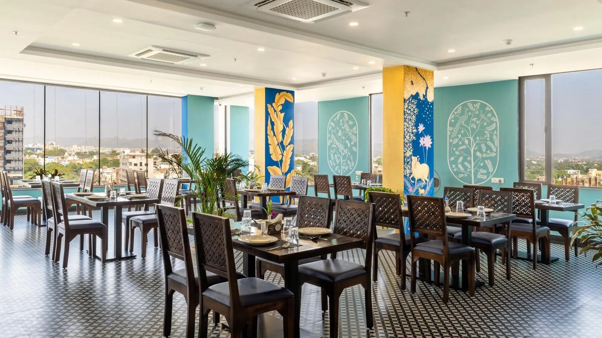 Hotel De Glance - A Corporate Hotel Near To Railway Station 우다이푸르
