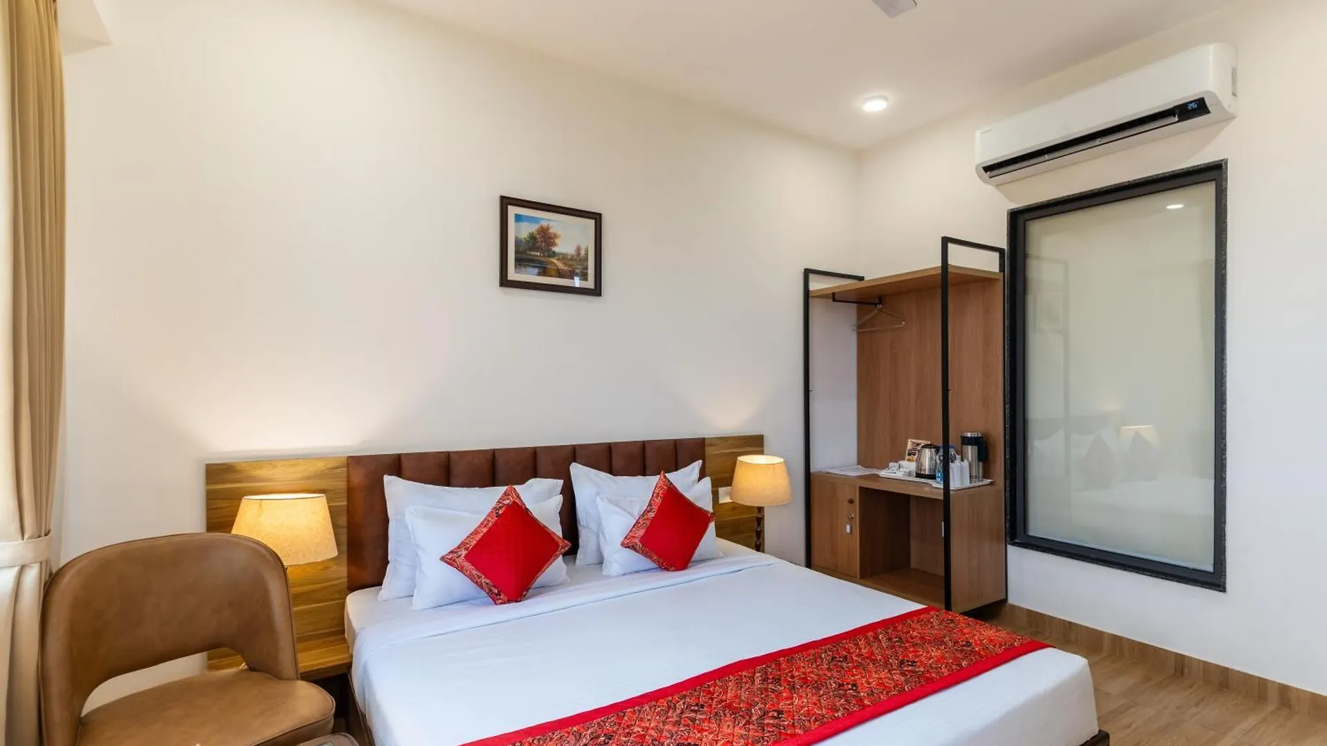 ****  Hotel De Glance - A Corporate Hotel Near To Railway Station 우다이푸르 인도